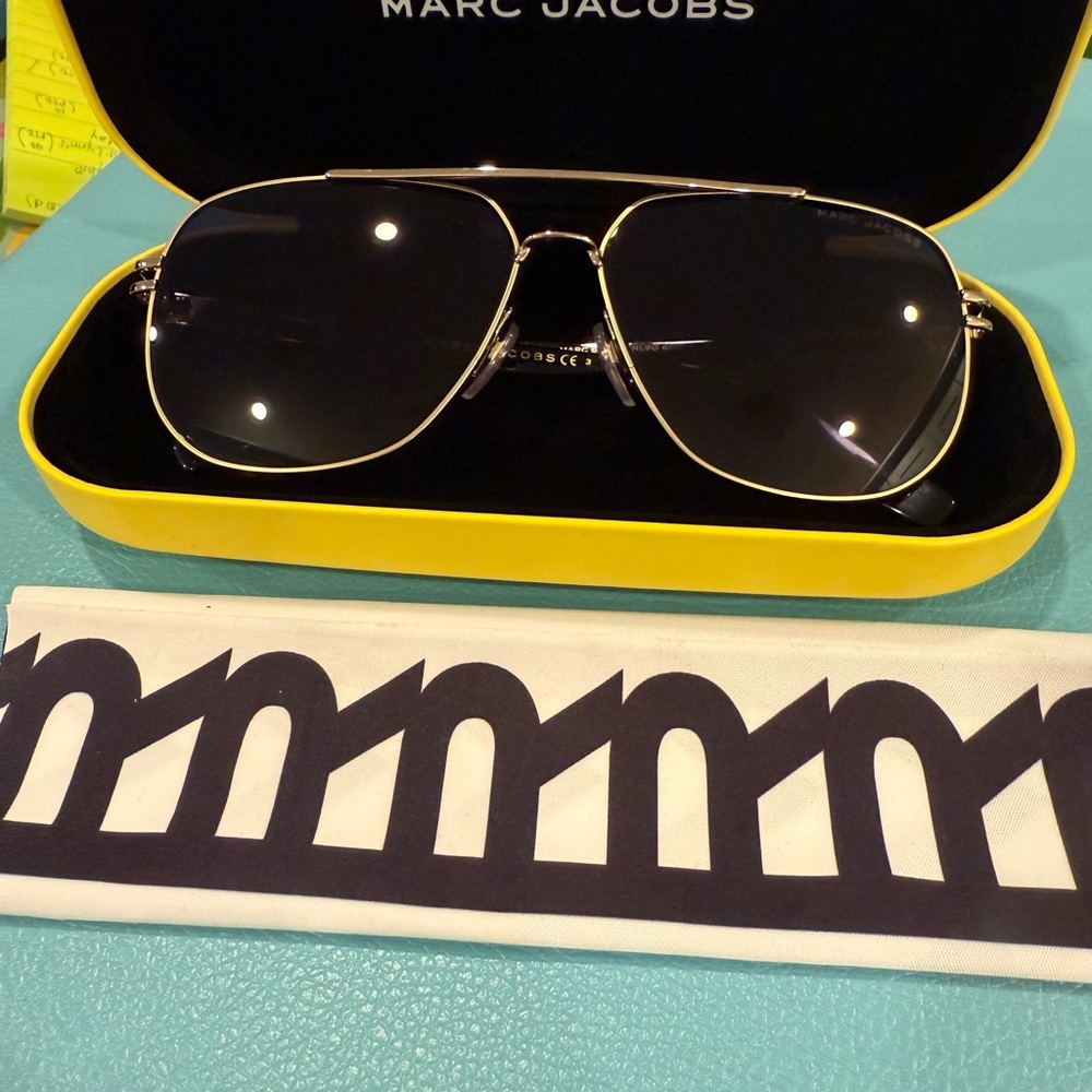 Marc Jacobs Gold Frame Aviator Sunglasses NEW